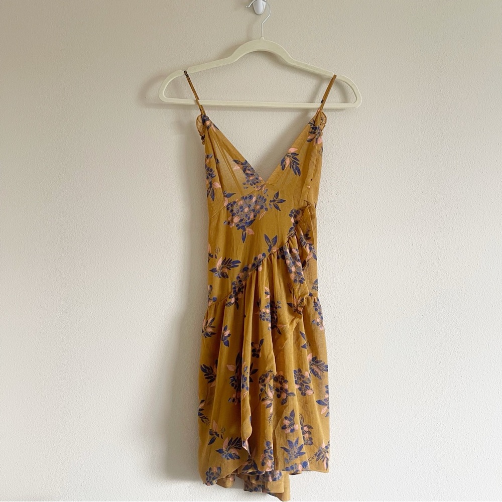 Free People intimately Yellow sheer Sundress size medium